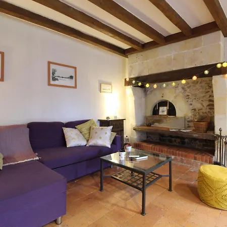 Hébergement de vacances Jolie Maison En Pierre Avec Jardin Privatif, Proche De La Loire Et Des Châteaux, Animaux Bienvenus - Fr-1-622-23 *