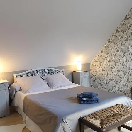 Jolie Maison En Pierre Avec Jardin Privatif, Proche De La Loire Et Des Chateaux, Animaux Bienvenus Blaison-Saint-Sulpice